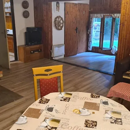 Slovak Near Bratislava In The Heart Of The Carpathians Horská chata *